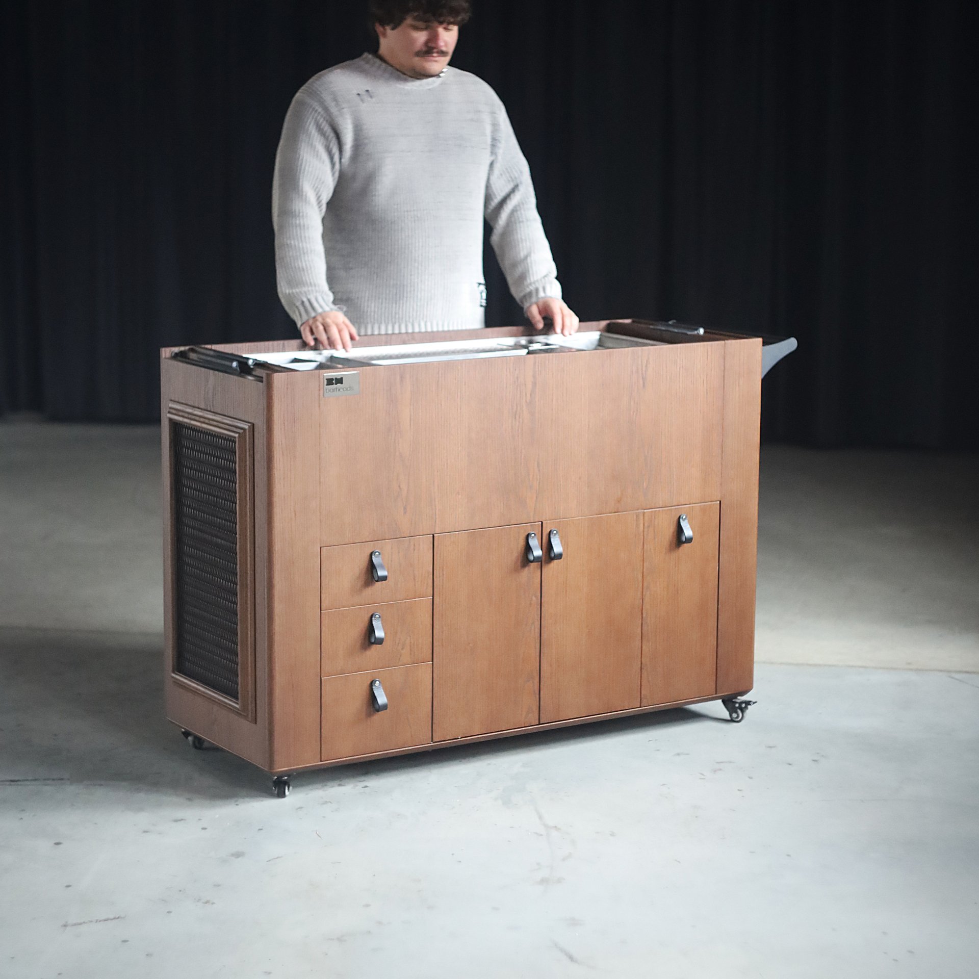 LYRA TROLLEY BY BARHEADS